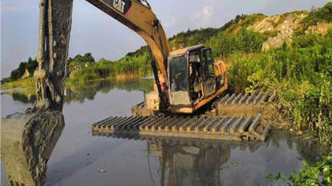 武漢水陸挖掘機(jī)出租