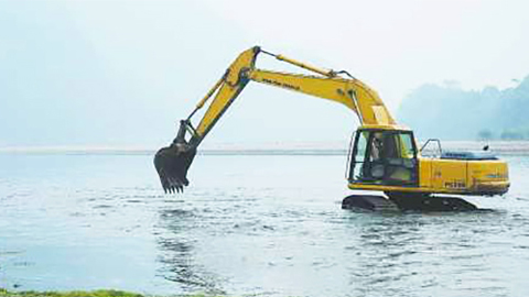 水陸挖掘機(jī)出租