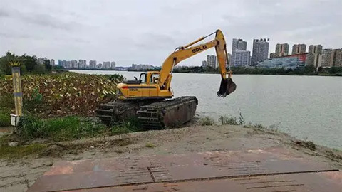 水陸挖掘機(jī)租賃出售