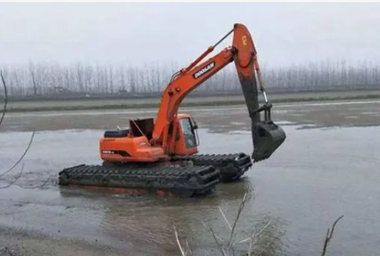 水陸挖掘機(jī)出租